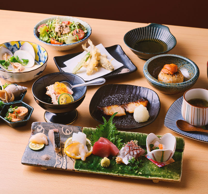 学芸大学駅、都立大学駅周辺『錦酔(きんすい)』の口コミレポート。豊洲直送の鮮魚を使った海鮮料理と厳選日本酒。一人飲み・デート・子連れディナーにおすすめの居酒屋