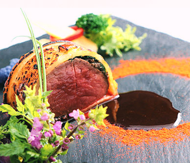 「記憶に残る味」をモットーに、クラシカルな技法をベースにしたフレンチが人気