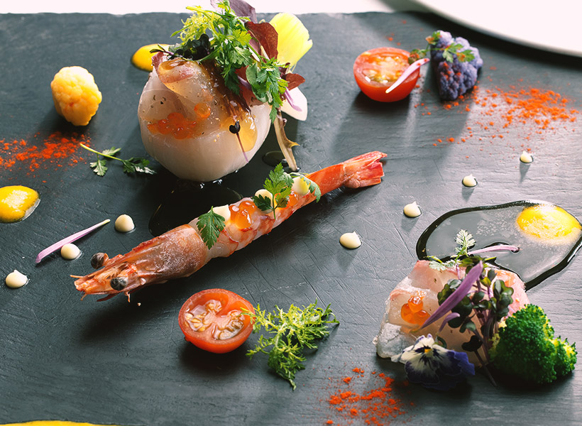 名古屋市・今池駅直結『ガス燈（がすとう）』の口コミレポート。高層階の絶景パノラマを背景に本格派フレンチコースや和食会席料理を楽しめる人気のスカイレストラン