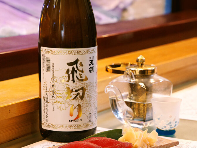 三河湾や伊勢湾の天然魚をはじめとする高級魚介を使用した本格的な寿司が人気