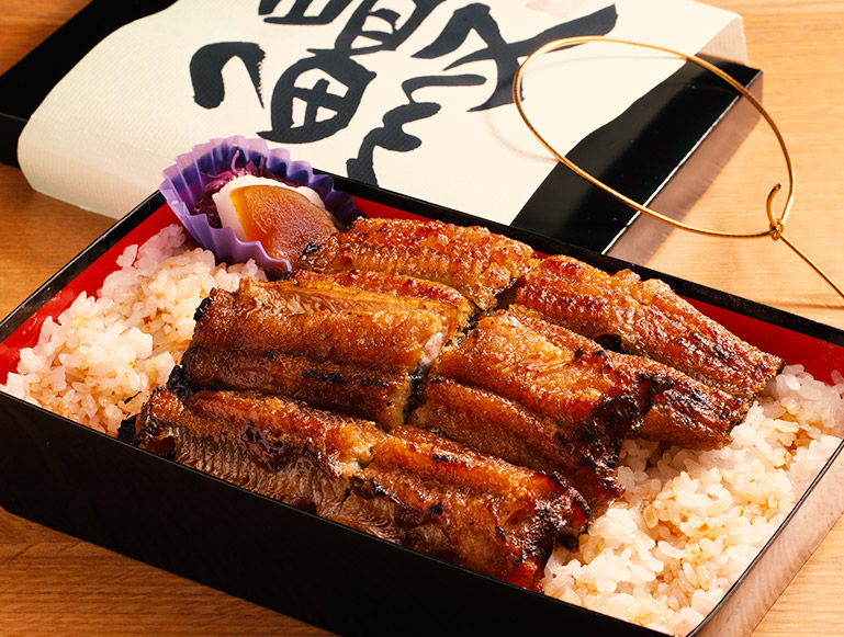 お土産や会議・イベントのお弁当に人気、冷めても美味しい特上弁当