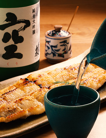 うなぎの白焼きと日本酒のペアリングは相性抜群
