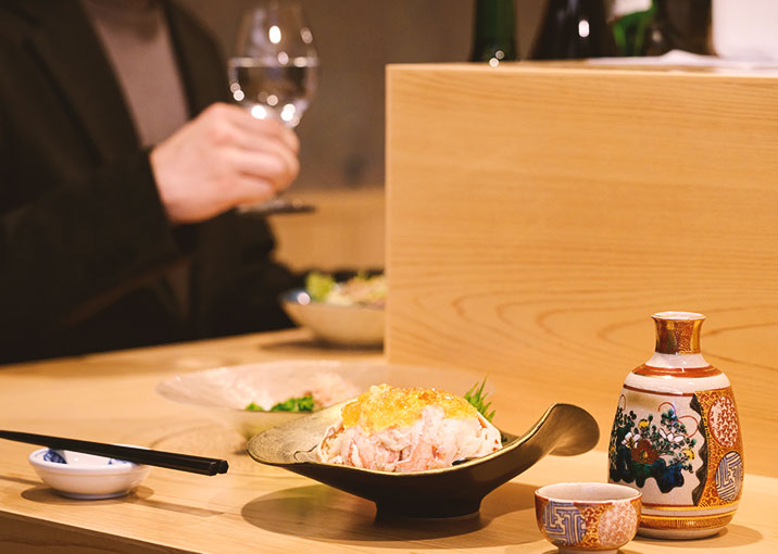 全国から厳選された地酒。半合からの提供も可能で飲み比べもおすすめ