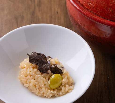 名物のリゾットなど和食の要素を含む創作フレンチがおすすめ