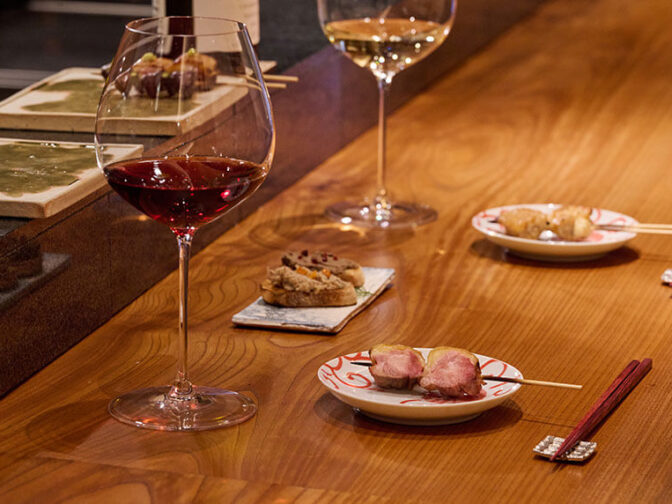 さまざまな鳥の魅力を味わえる焼き鳥屋