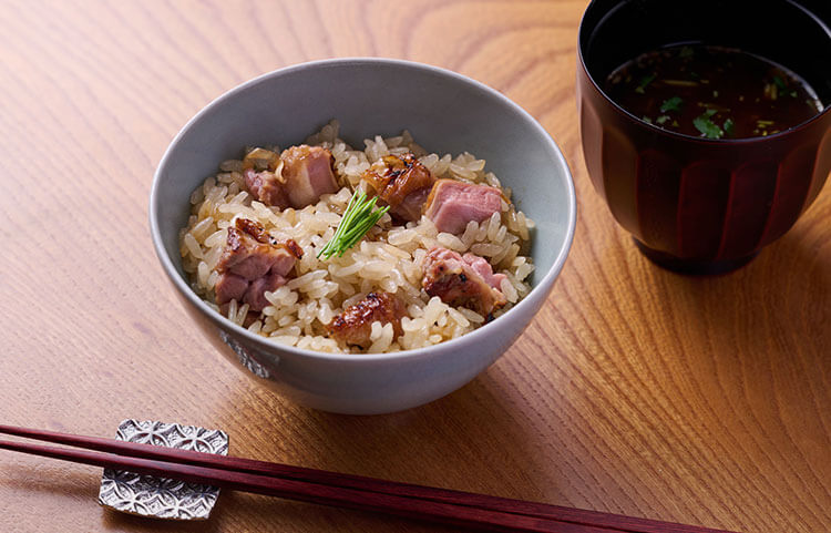 締めまで感動が続く、美味しい鳥料理のコース