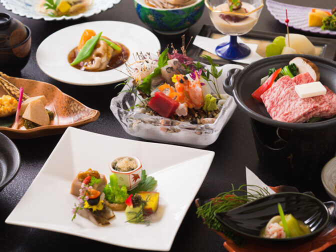 伝統が息づく老舗の割烹会席料理が人気