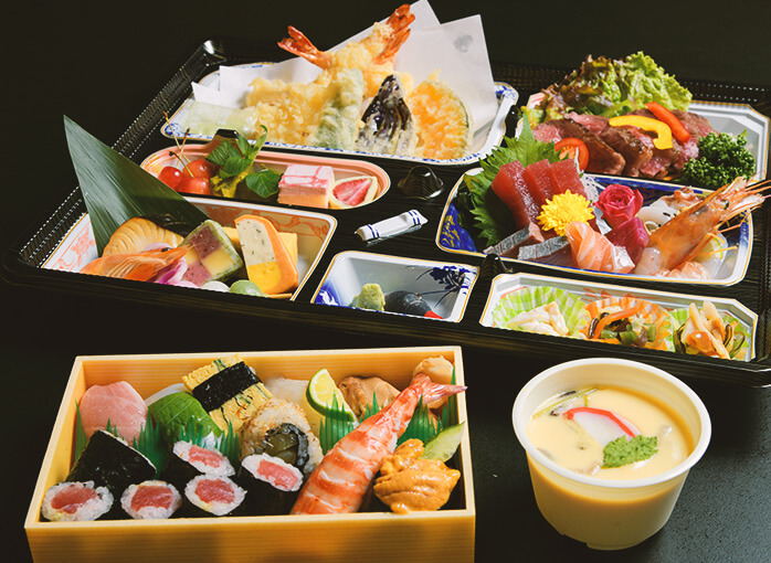 ご自宅での集まりや職場での会食を華やかに彩るテイクアウト・宅配メニュー