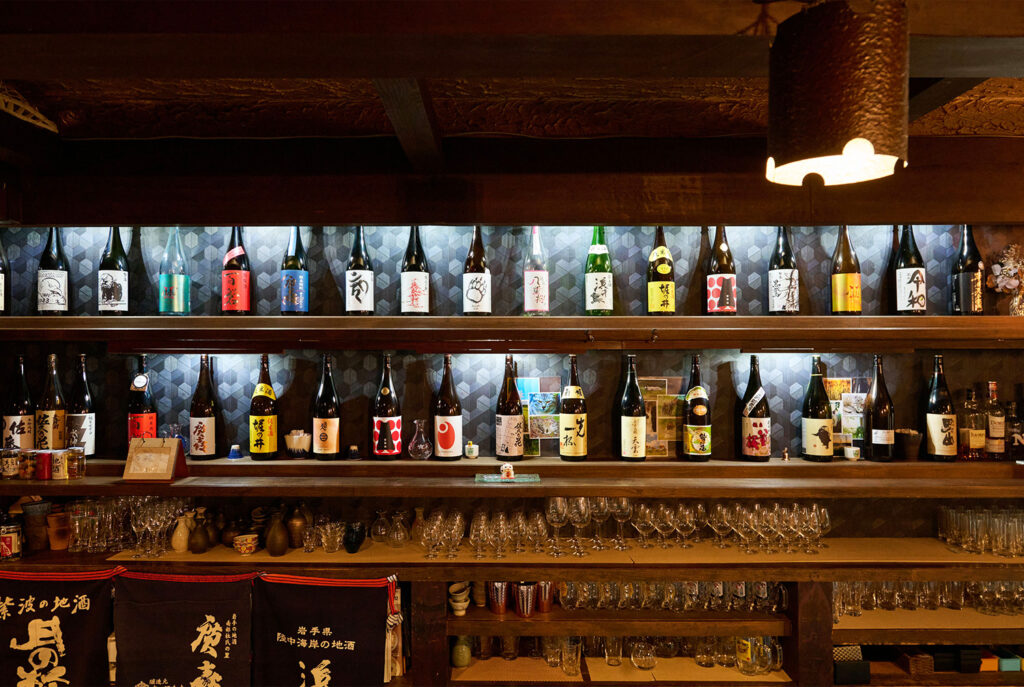 盛岡市・盛岡駅周辺『日本酒バル 晴ル』の口コミレポート。岩手を中心とした東北の地酒や発酵料理が人気の居酒屋
