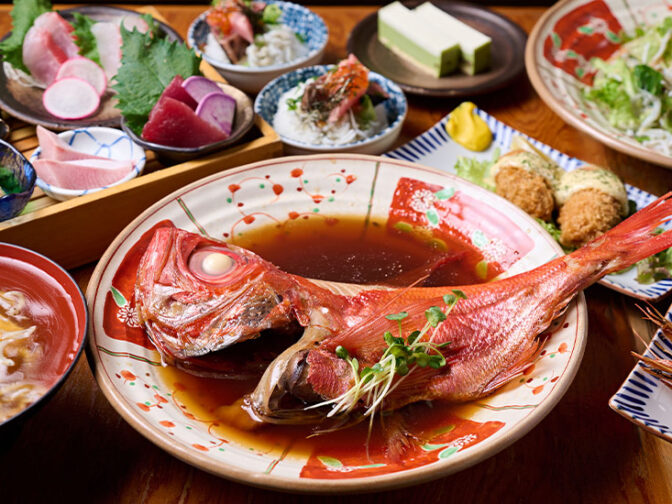 美味しい海鮮料理とお酒が揃う居酒屋