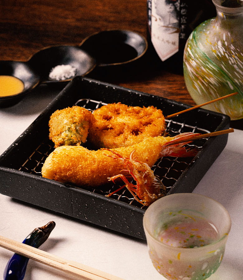 大阪市、心斎橋駅・長堀橋駅周辺の和食『串かつ志料理 向津具 がん祐』の口コミレポート。山口の美味を堪能。名産食材が彩る串カツと郷土料理、地酒の饗宴