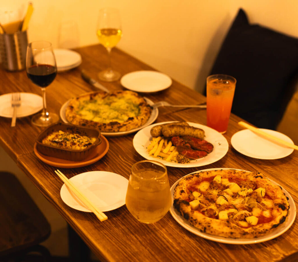 鹿児島市・天文館通駅近く『Pizza&Bar Viola（ピッツァ＆バル ヴィオラ）』の口コミレポート。本格ナポリピザと充実したメニュー展開のイタリアンが人気