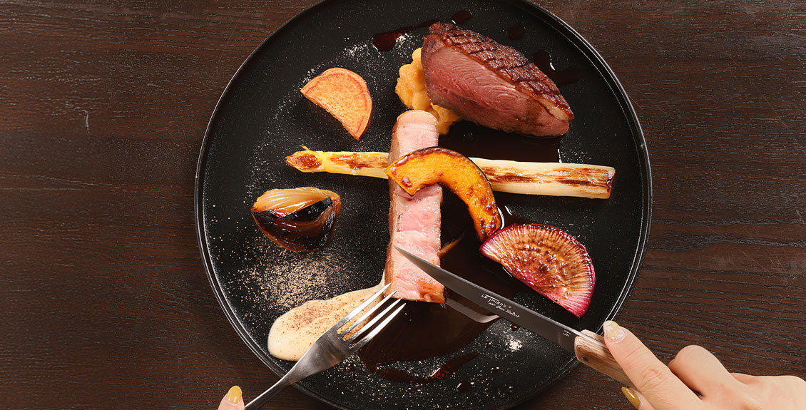 メインの肉料理は好みのお肉を選択可能
