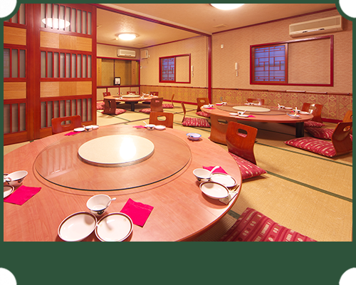 ゆったりと寛げる最大40名収容の座敷大宴会場は宴会・会食・法事におすすめ