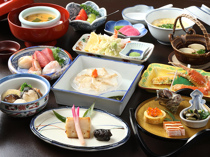 伝統の職人技と全国から集める厳選食材へのこだわりを持つ美味しい和食
