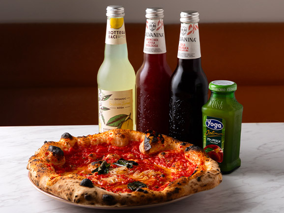 薩摩川内市・川内駅周辺『Pizzeria La Città（ピッツェリア ラ チッタ）』の口コミレポート。薪窯で焼き上げるナポリピザと本格イタリアンがランチ・ディナーで人気