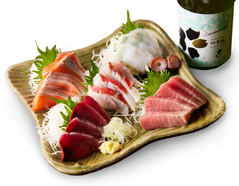 新鮮な魚介を盛り合わせた、刺身盛り合わせが人気