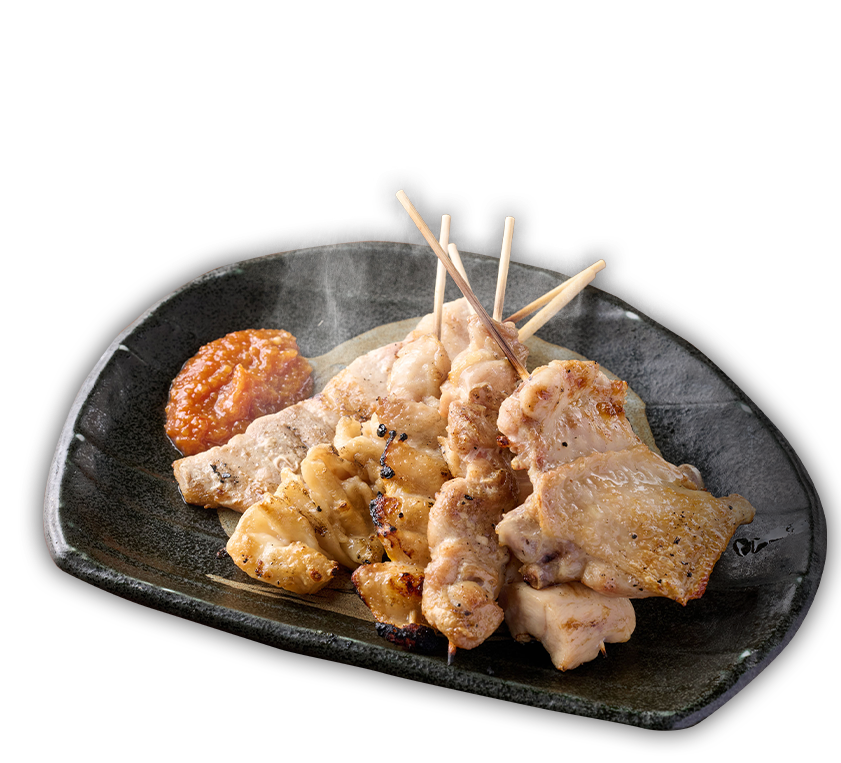 大ぶりでジューシーな焼き鳥が名物