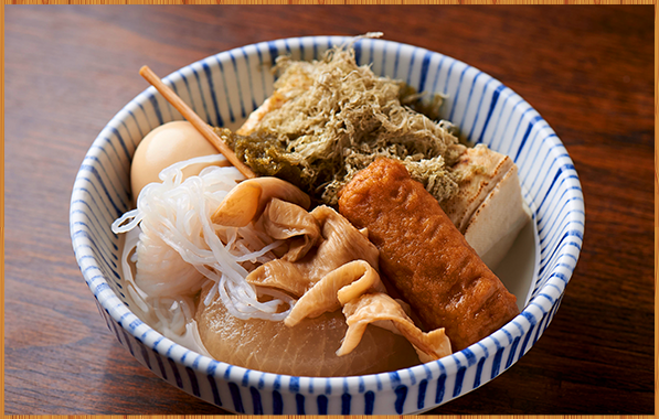 塩ベースの出汁ととろろ昆布が特徴的な富山おでんが人気