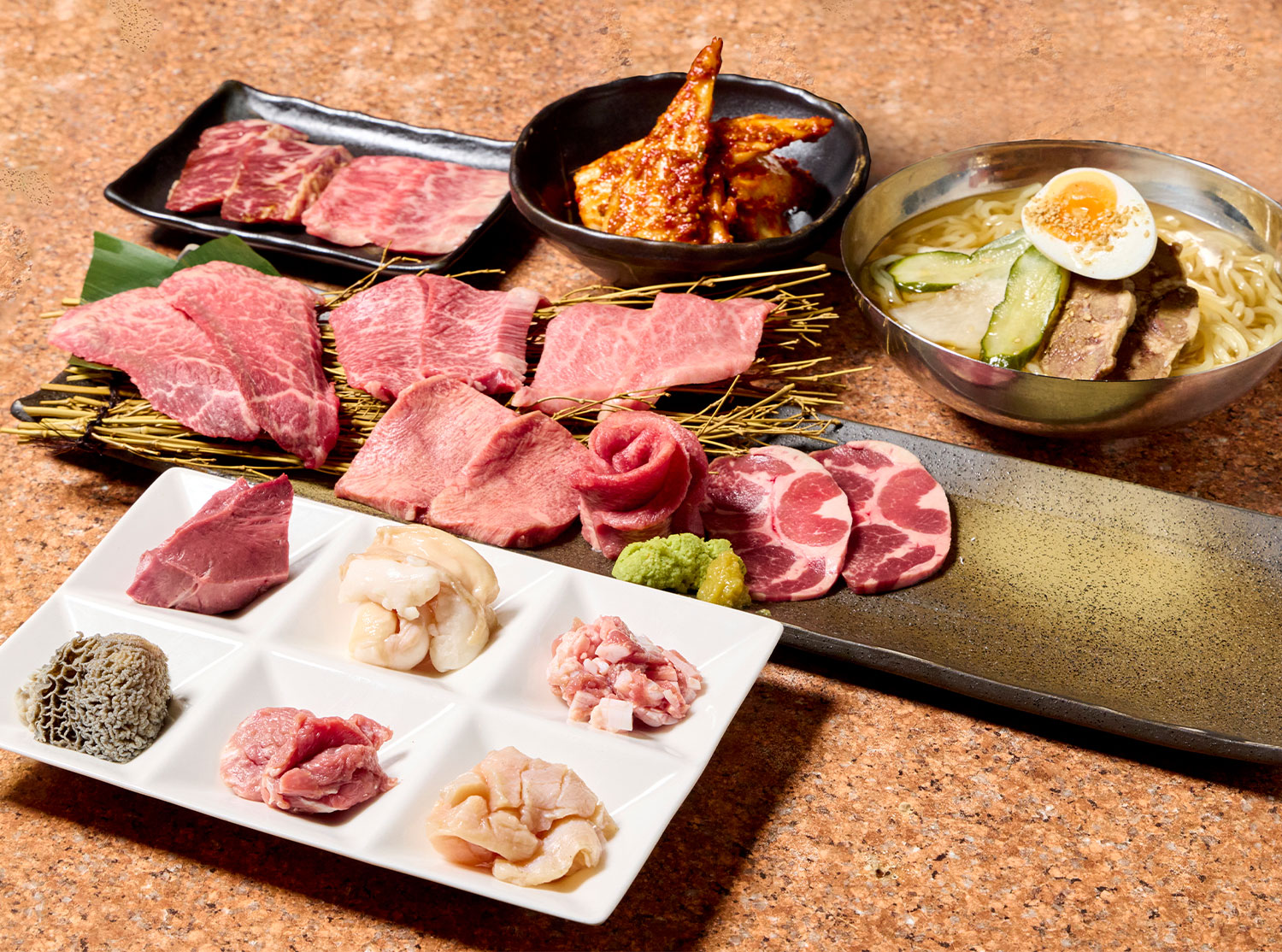 一人焼肉やご家族揃っての夜ご飯、記念日のお祝い、会食、飲み会、宴会におすすめ