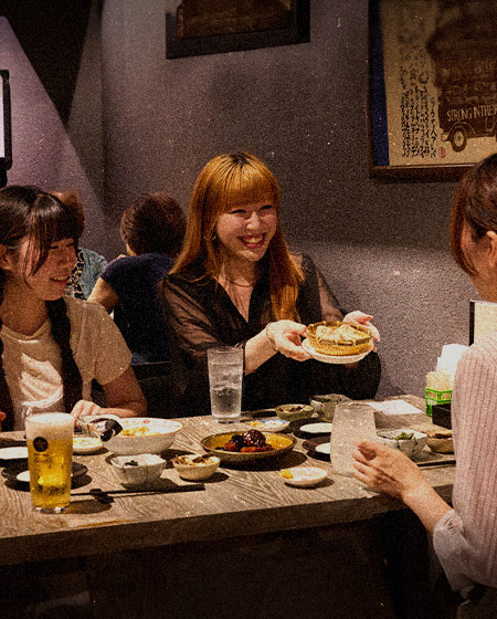 店主が厳選した日本酒などのお酒やノンアルコールドリンクと料理のペアリングが人気
