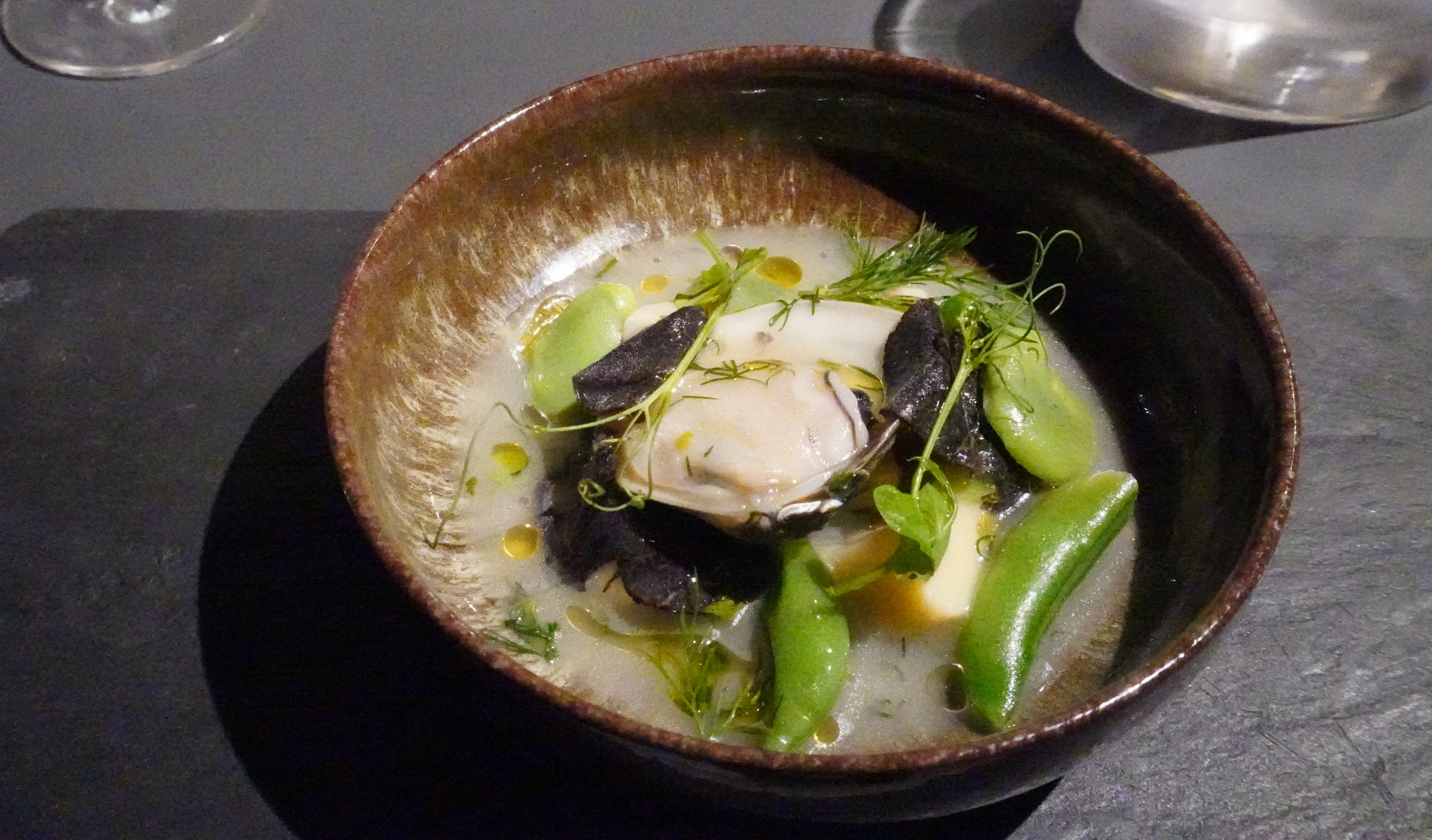 覚王山のフレンチ隠れ家レストラン「Le Mont（ルモント）」至福の記念