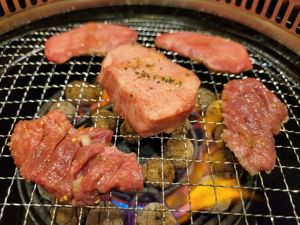 府中駅 焼肉 美味しい